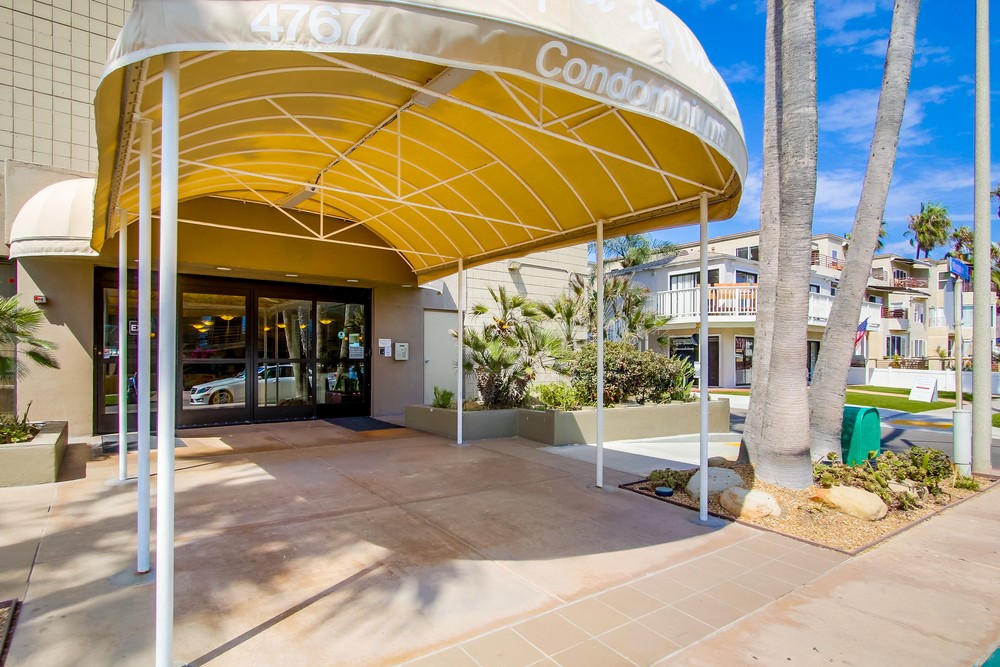 Virtual tour photo 6 of 61 for 4767 Ocean Blvd Unit #412