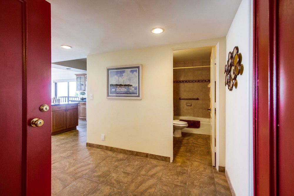 Virtual tour photo 11 of 61 for 4767 Ocean Blvd Unit #412