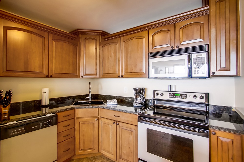 Virtual tour photo 22 of 61 for 4767 Ocean Blvd Unit #412