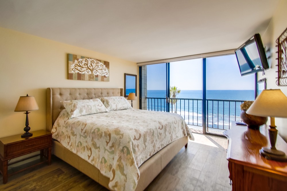 Virtual tour photo 32 of 61 for 4767 Ocean Blvd Unit #412