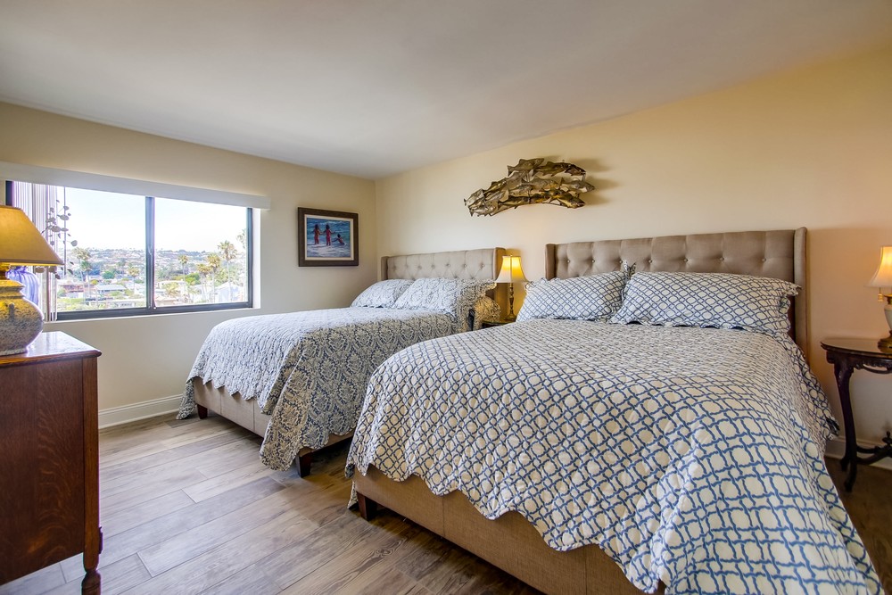 Virtual tour photo 44 of 61 for 4767 Ocean Blvd Unit #412