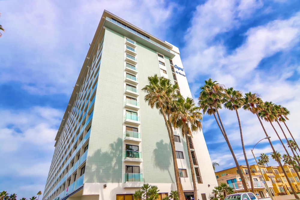 Virtual tour photo 3 of 56 for 4767 Ocean Blvd UNIT 512