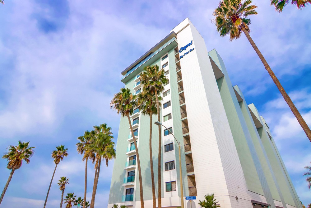 Virtual tour photo 5 of 56 for 4767 Ocean Blvd UNIT 512