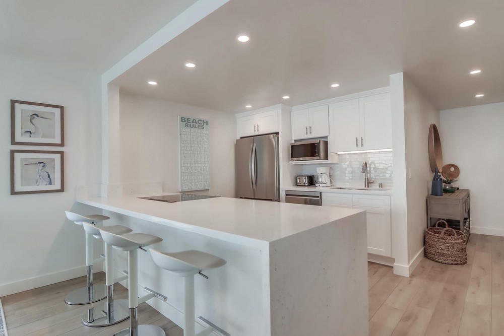 Virtual tour photo 24 of 56 for 4767 Ocean Blvd UNIT 512