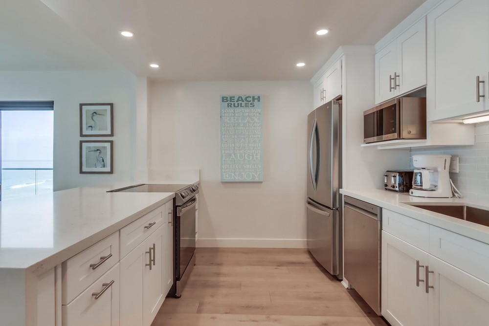 Virtual tour photo 26 of 56 for 4767 Ocean Blvd UNIT 512