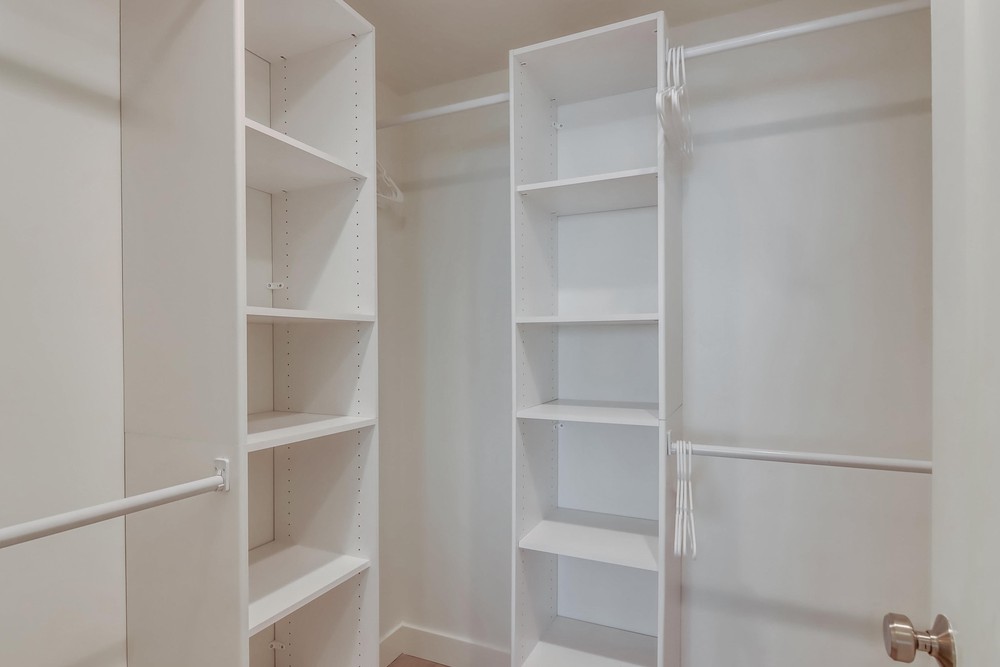 Virtual tour photo 40 of 56 for 4767 Ocean Blvd UNIT 512