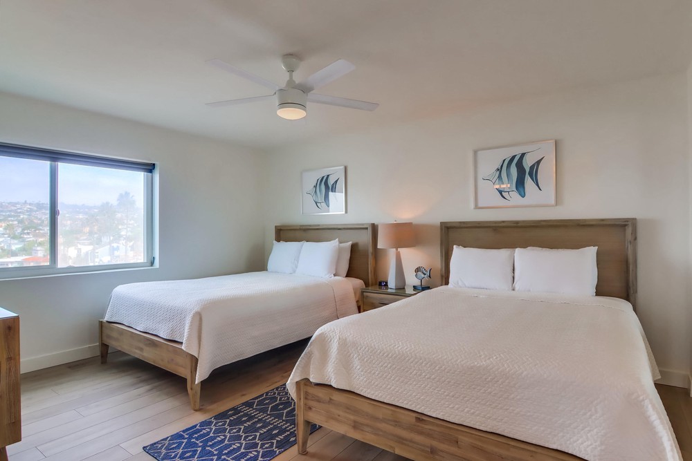 Virtual tour photo 43 of 56 for 4767 Ocean Blvd UNIT 512