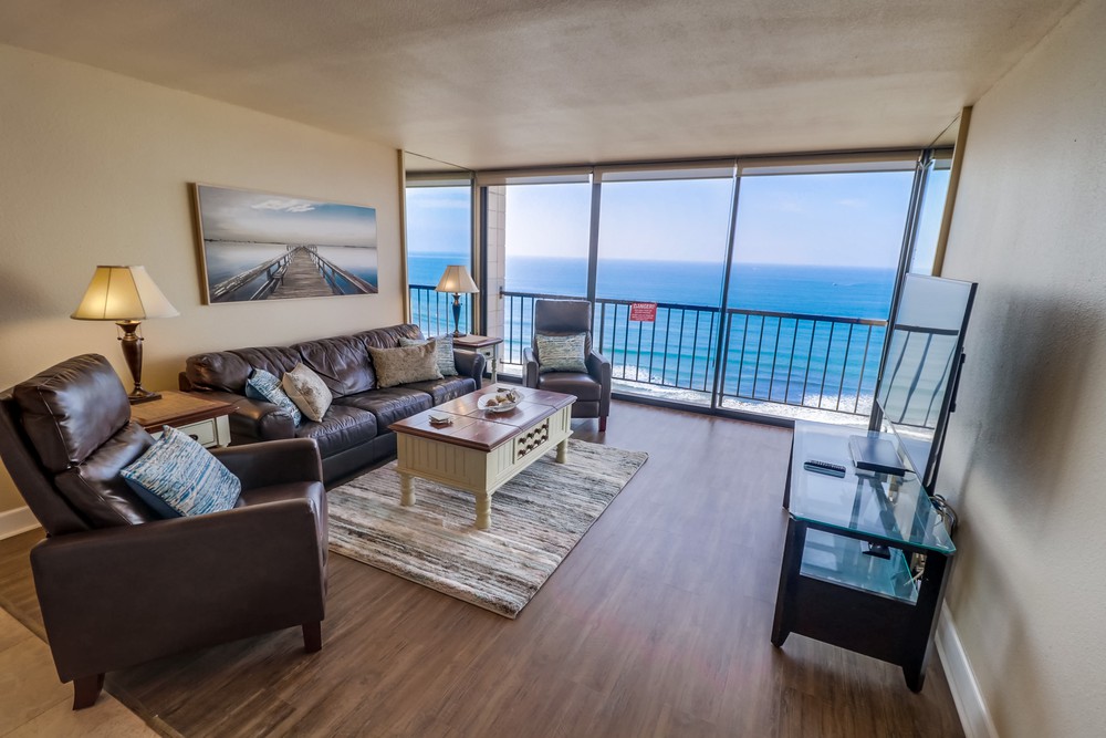 Virtual tour photo 4 of 43 for 4767 Ocean Blvd UNIT 909