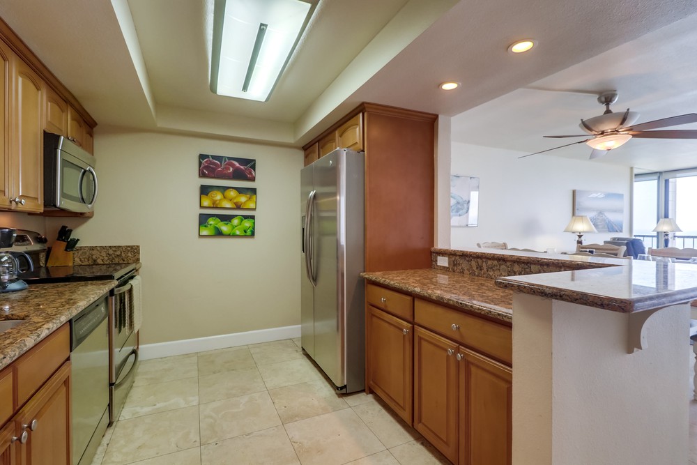 Virtual tour photo 17 of 43 for 4767 Ocean Blvd UNIT 909