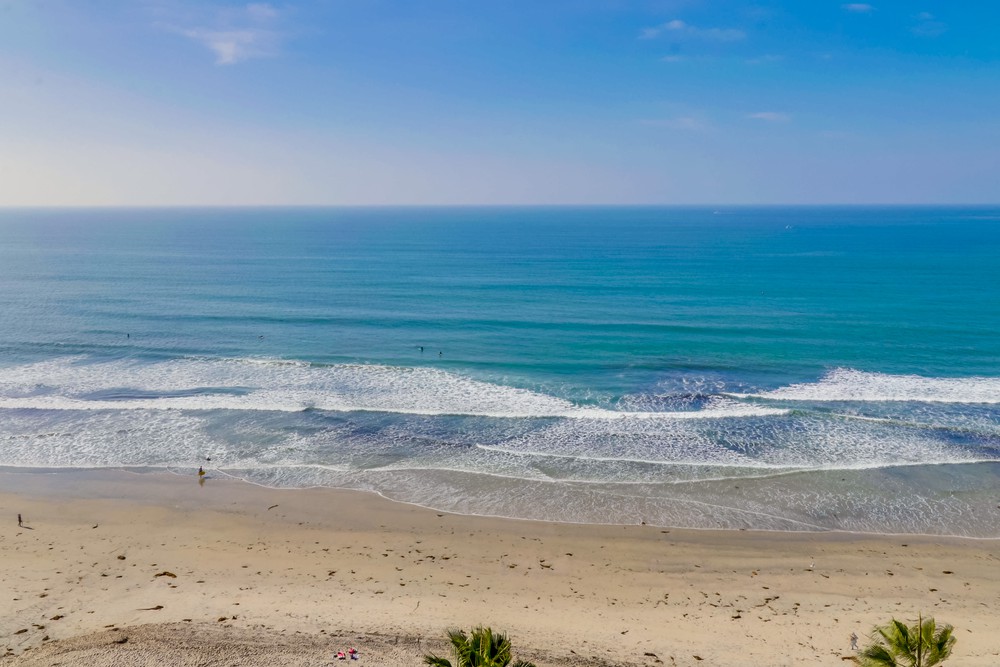 Virtual tour photo 27 of 43 for 4767 Ocean Blvd UNIT 909