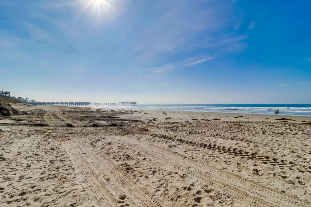 Virtual tour photo 40 of 43 for 4767 Ocean Blvd UNIT 909