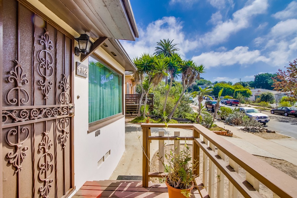 Virtual tour photo 8 of 45 for 4768 Del Mar Avenue
