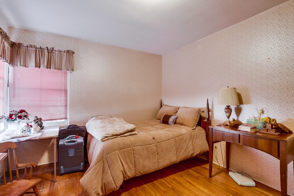 Virtual tour photo 25 of 45 for 4768 Del Mar Avenue