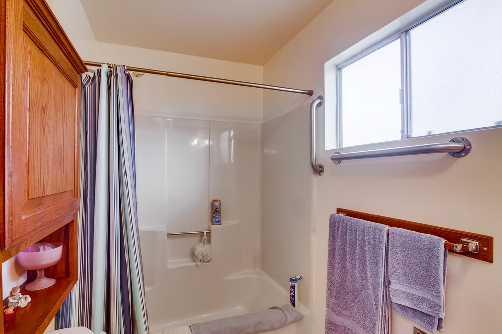 Virtual tour photo 28 of 45 for 4768 Del Mar Avenue