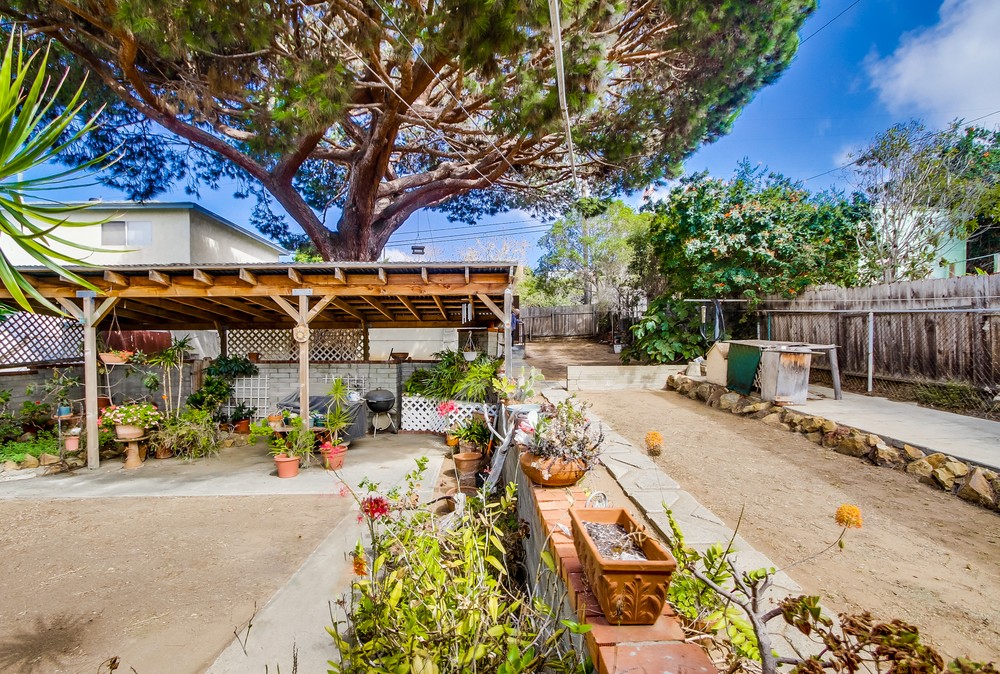 Virtual tour photo 39 of 45 for 4768 Del Mar Avenue
