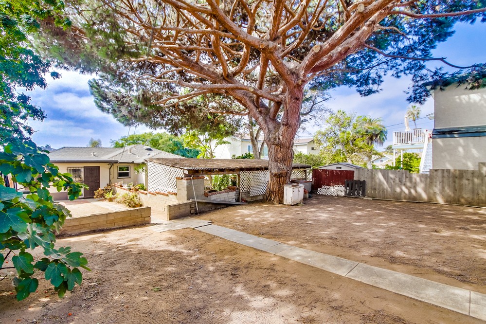 Virtual tour photo 42 of 45 for 4768 Del Mar Avenue