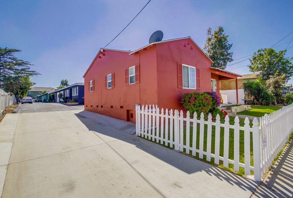 Virtual tour photo 15 of 62 for 4769 67th St