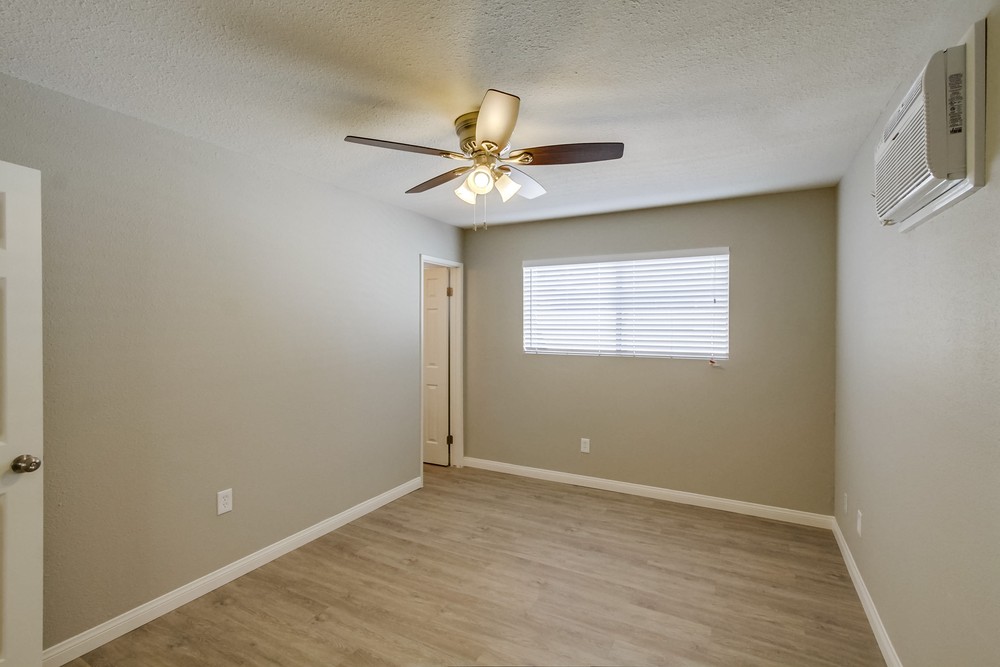 Virtual tour photo 57 of 62 for 4769 67th St