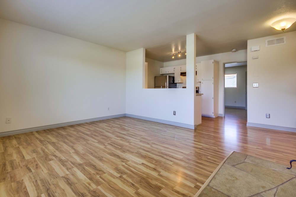 Virtual tour photo 7 of 31 for 4769 Hawley Blvd