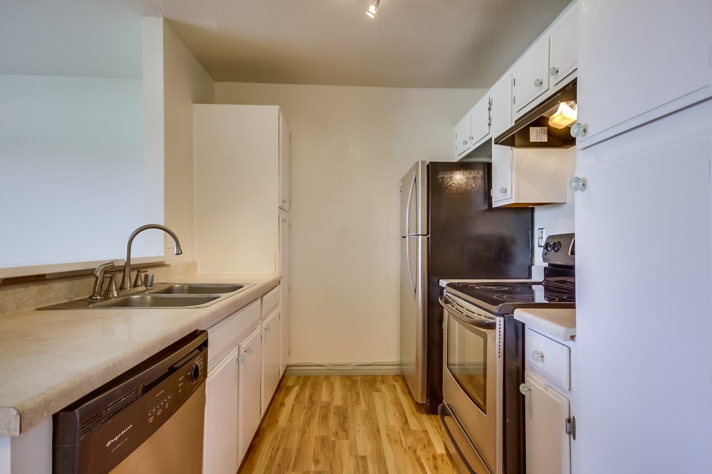 Virtual tour photo 12 of 31 for 4769 Hawley Blvd
