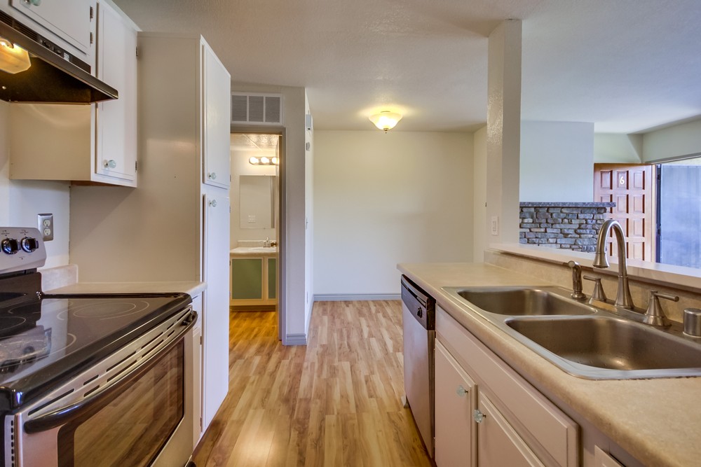 Virtual tour photo 15 of 31 for 4769 Hawley Blvd