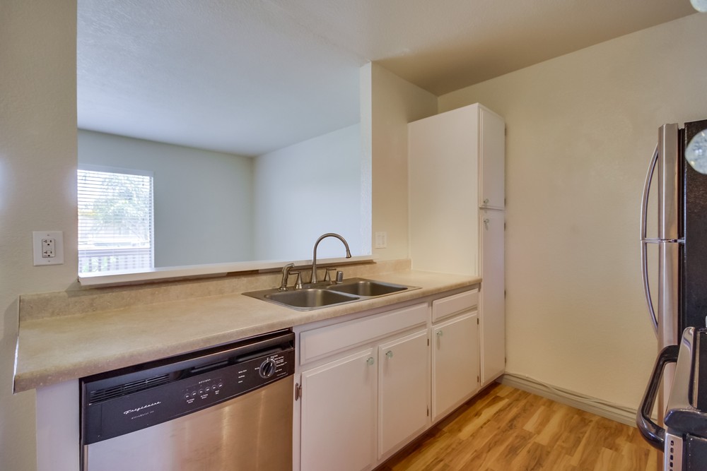 Virtual tour photo 16 of 31 for 4769 Hawley Blvd