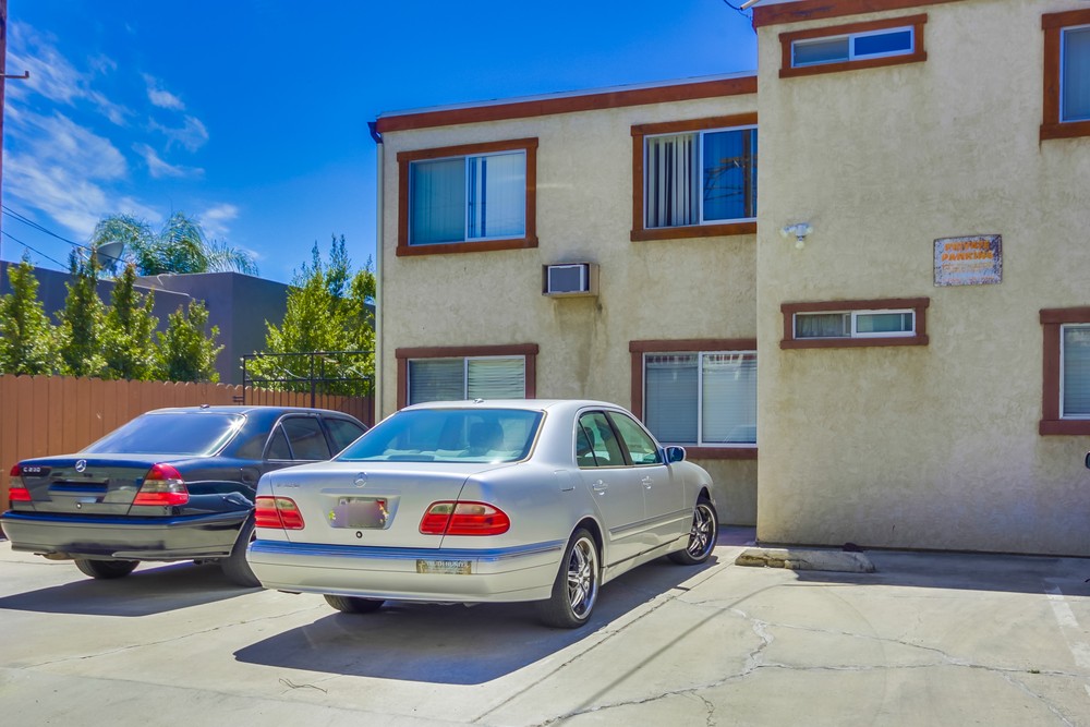 Virtual tour photo 26 of 31 for 4769 Hawley Blvd