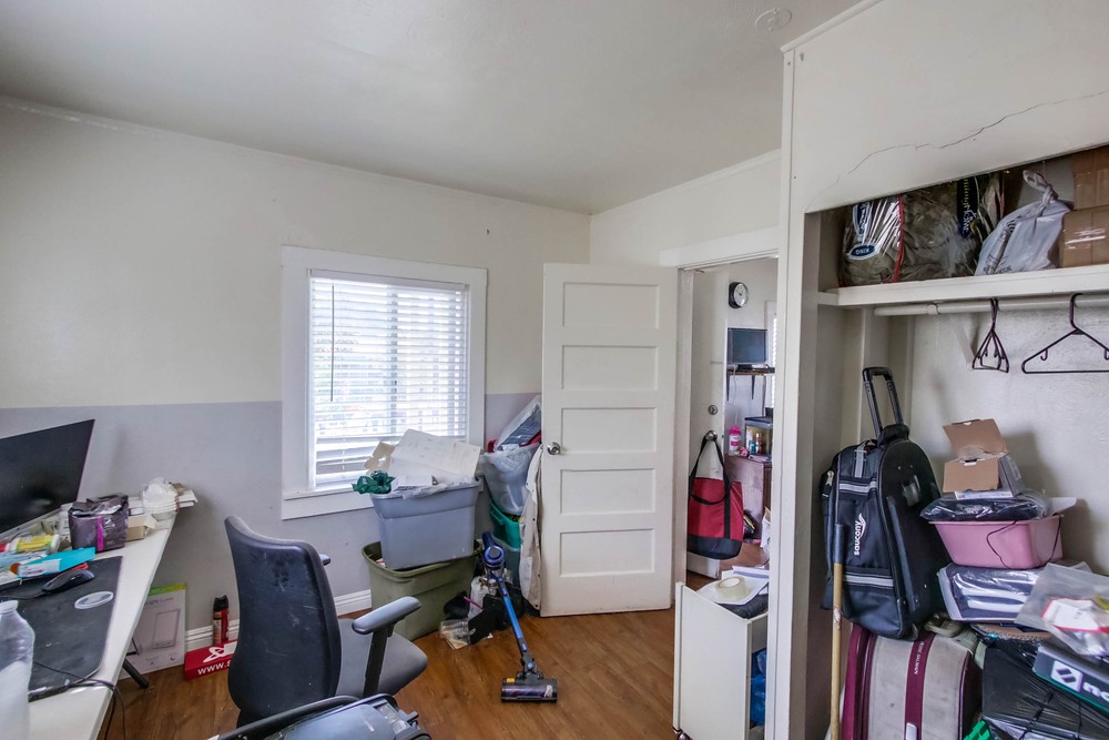 Virtual tour photo 15 of 40 for 4770 Dwight St