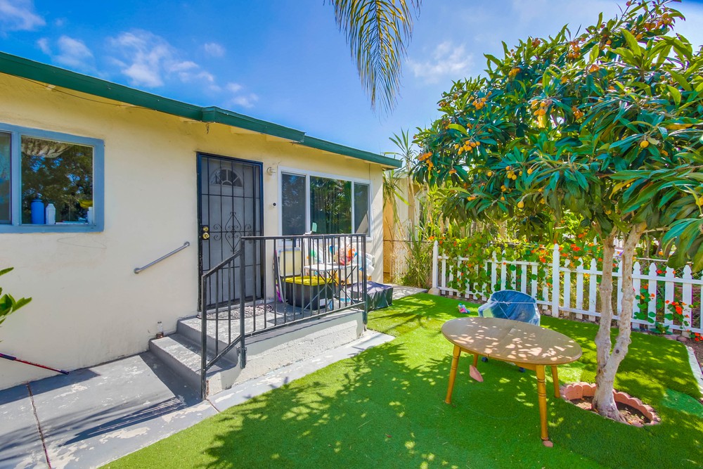 Virtual tour photo 22 of 40 for 4770 Dwight St