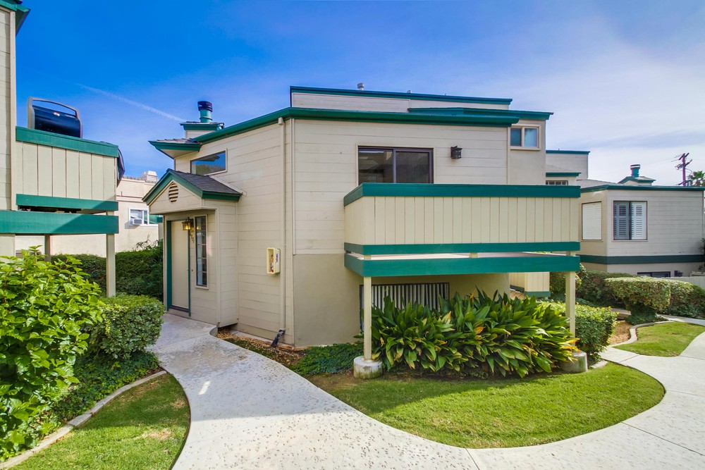 Virtual tour photo 1 of 45 for 4771 Lamont St