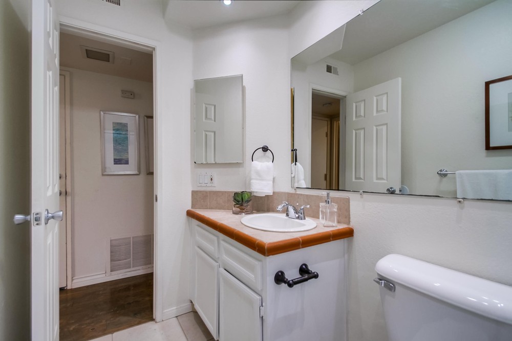 Virtual tour photo 42 of 45 for 4771 Lamont St
