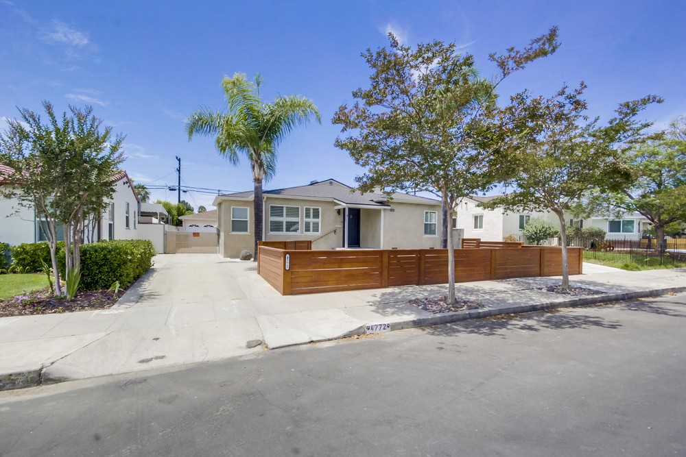 Virtual tour photo 3 of 45 for 4772 Aragon Dr