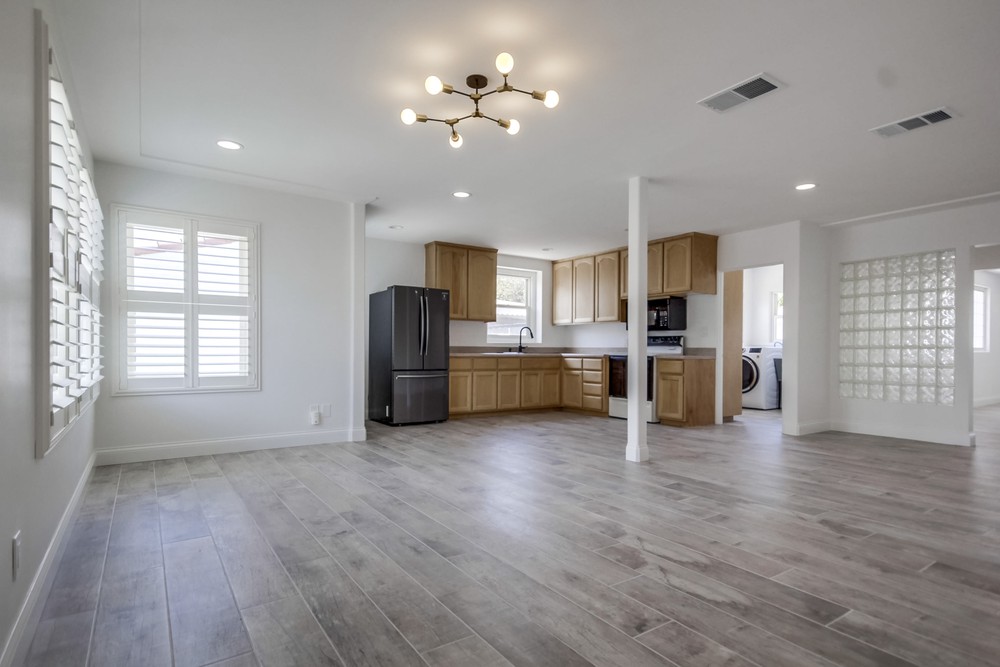 Virtual tour photo 11 of 45 for 4772 Aragon Dr
