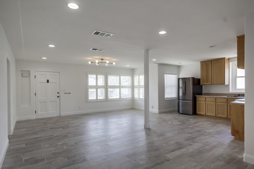 Virtual tour photo 12 of 45 for 4772 Aragon Dr