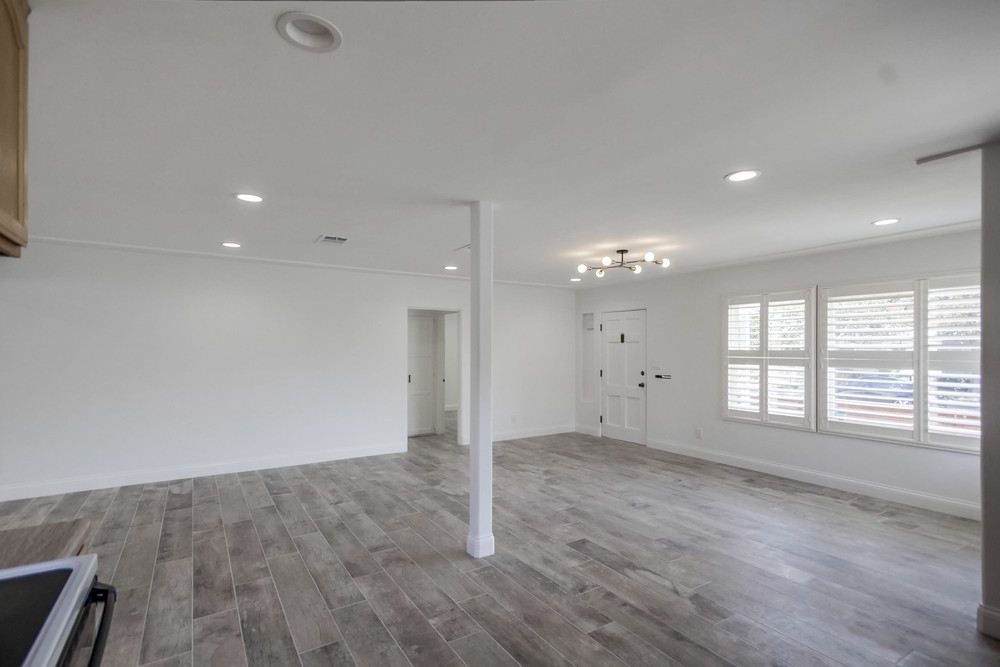 Virtual tour photo 14 of 45 for 4772 Aragon Dr