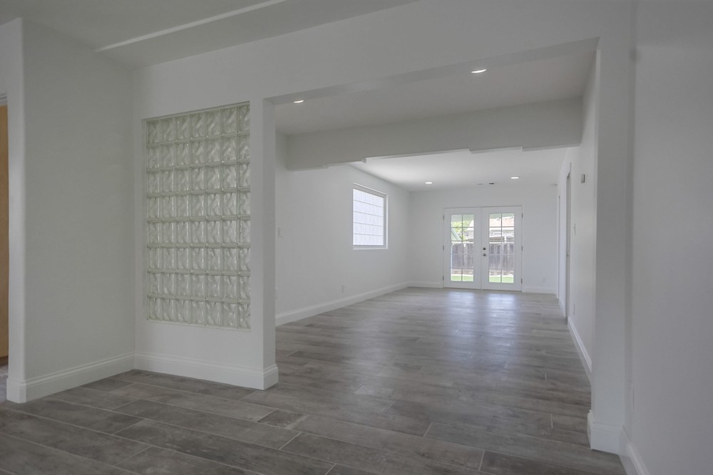 Virtual tour photo 20 of 45 for 4772 Aragon Dr