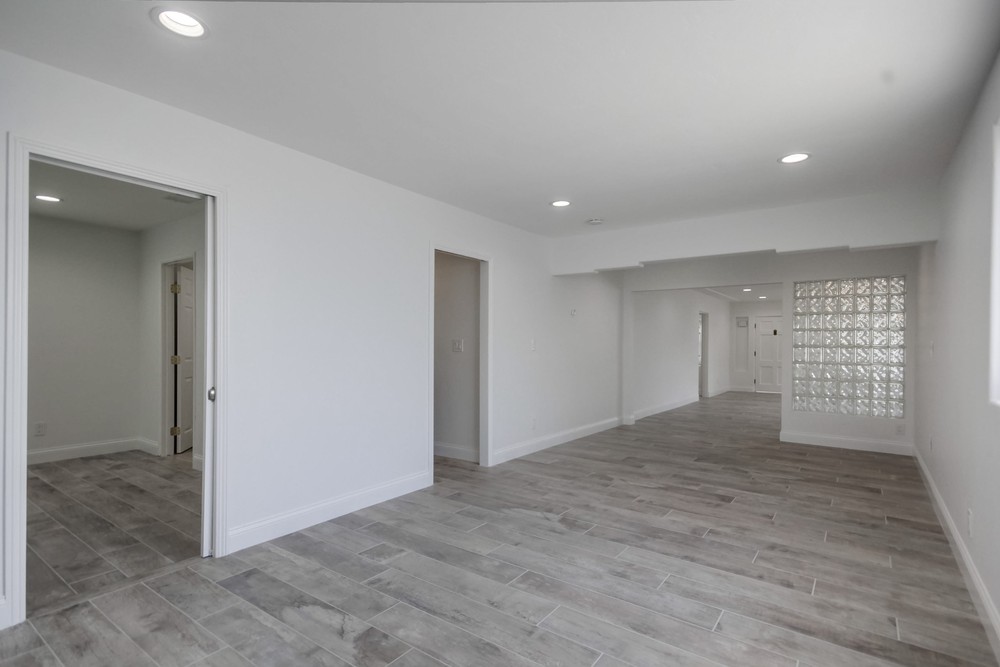 Virtual tour photo 23 of 45 for 4772 Aragon Dr