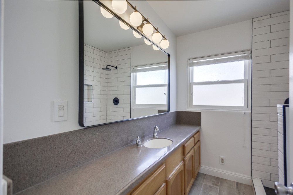 Virtual tour photo 28 of 45 for 4772 Aragon Dr