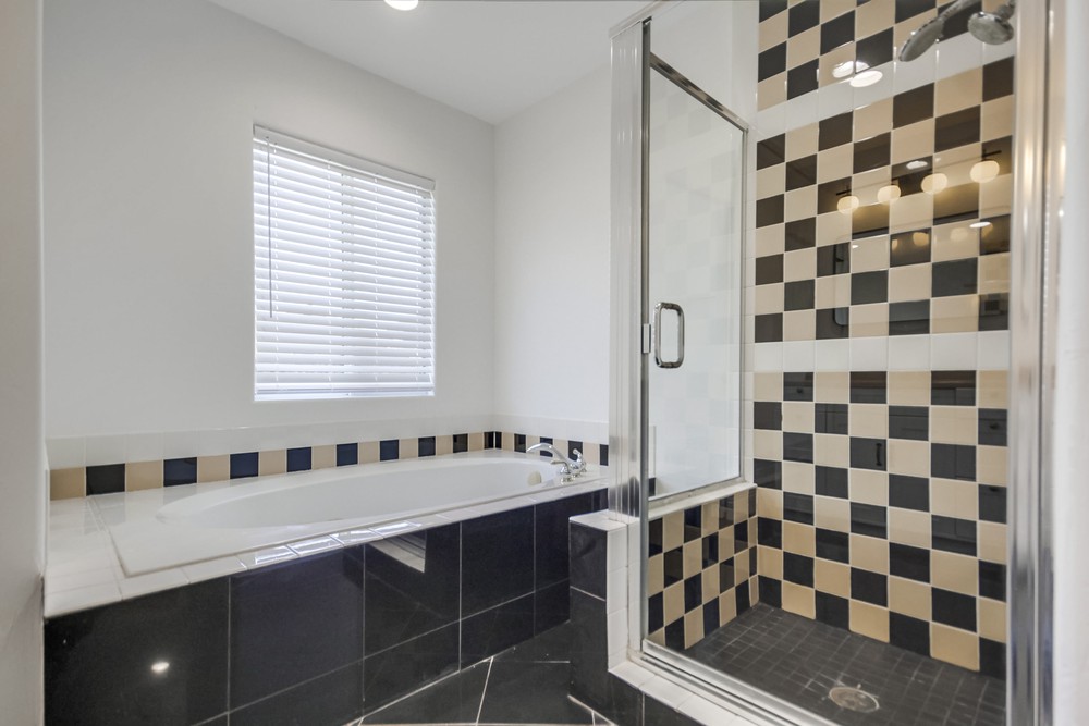 Virtual tour photo 35 of 45 for 4772 Aragon Dr