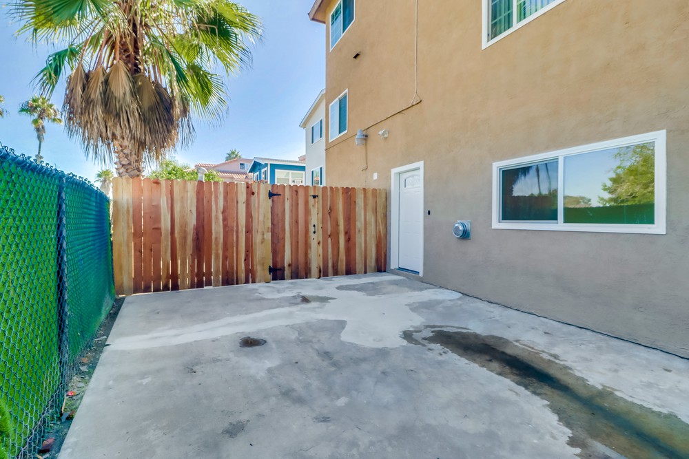 Virtual tour photo 4 of 25 for 4774 W Point Loma Blvd
