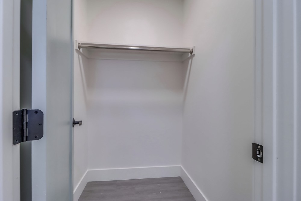 Virtual tour photo 19 of 25 for 4774 W Point Loma Blvd