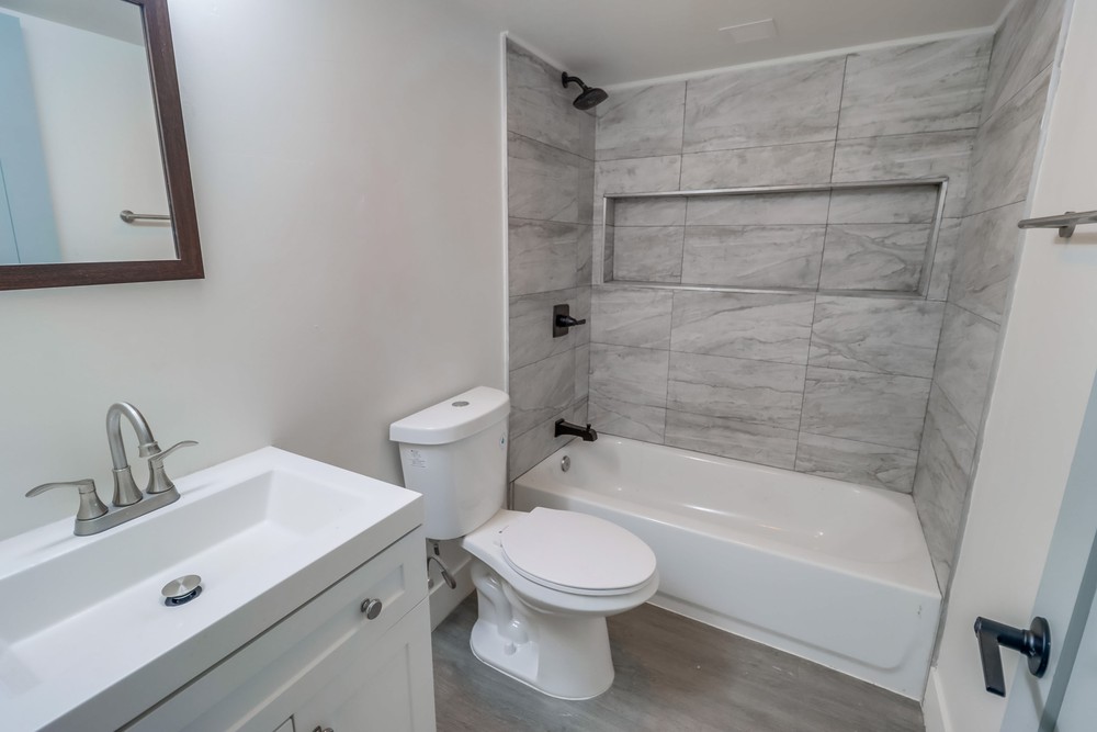 Virtual tour photo 21 of 25 for 4774 W Point Loma Blvd