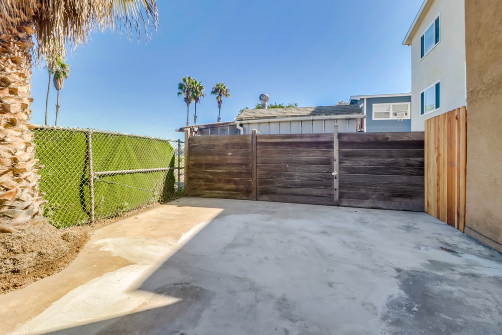 Virtual tour photo 23 of 25 for 4774 W Point Loma Blvd