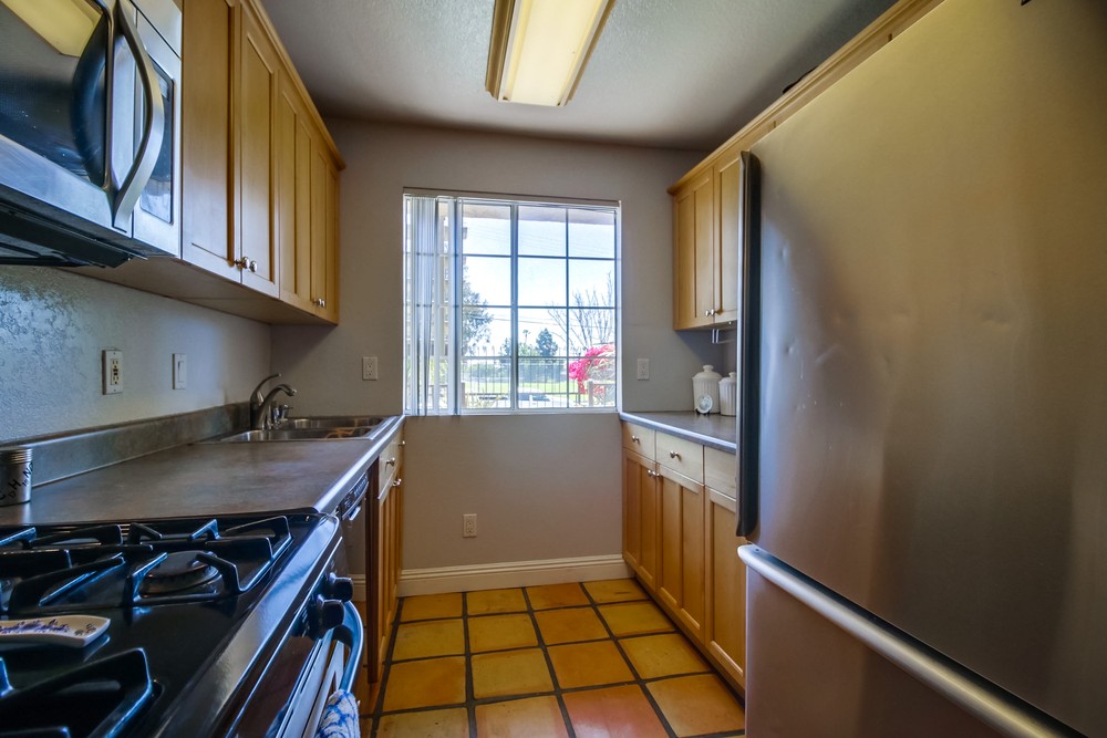 Virtual tour photo 19 of 29 for 4775 Seminole Dr #107