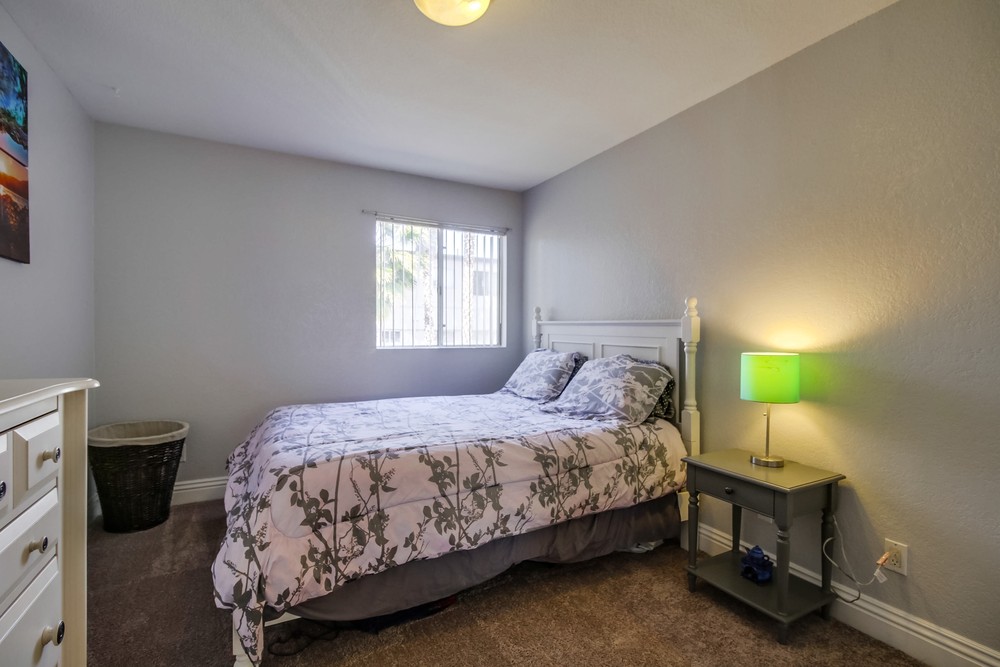 Virtual tour photo 24 of 29 for 4775 Seminole Dr #107