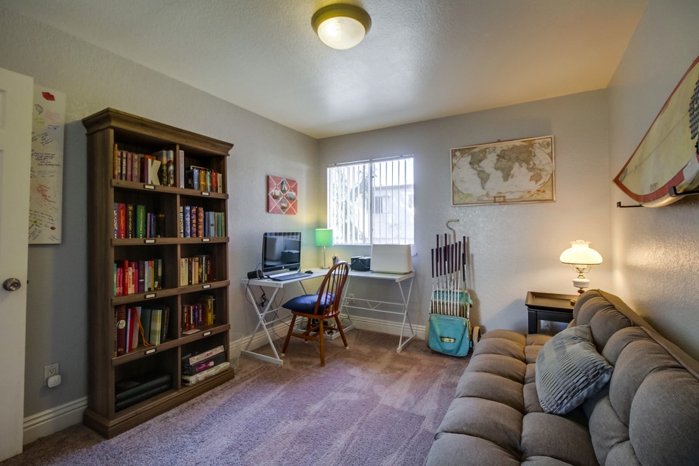 Virtual tour photo 27 of 29 for 4775 Seminole Dr #107