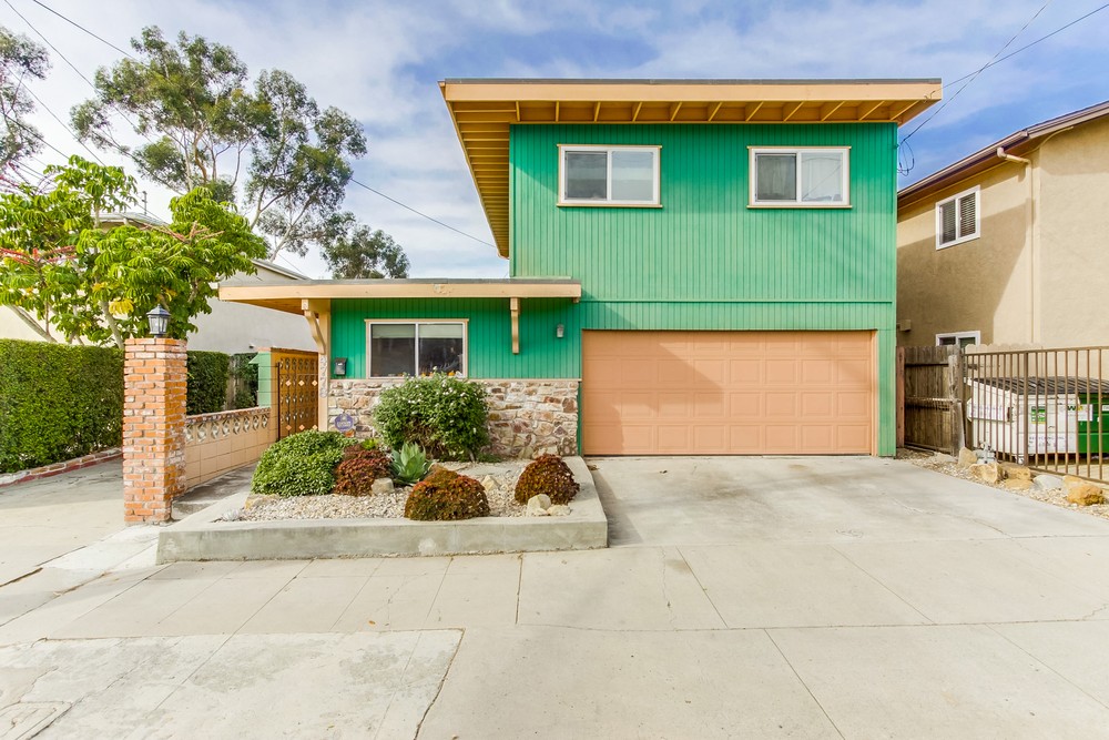 Virtual tour photo 1 of 25 for 4778 Arizona Street