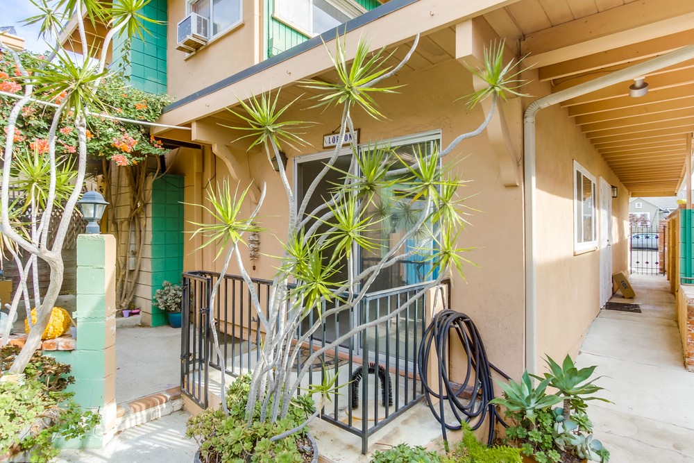 Virtual tour photo 3 of 25 for 4778 Arizona Street