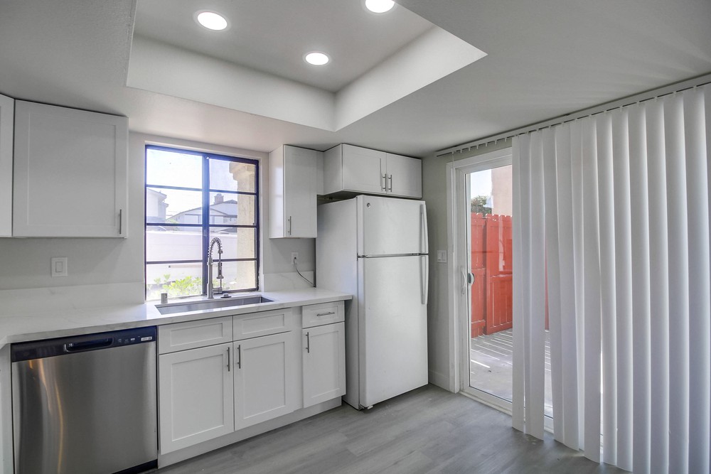 Virtual tour photo 12 of 59 for 4776 Bancroft St