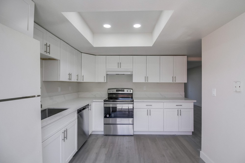 Virtual tour photo 38 of 59 for 4776 Bancroft St